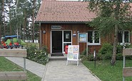Außenansicht Touristinformation auf dem Spreewälder Seecamping, Foto: Tourismusakademie Brandenburg