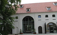 Die Touristikinformation Lieberose befindet sich im historischen Wirtschaftsgebäude, Foto: TEG