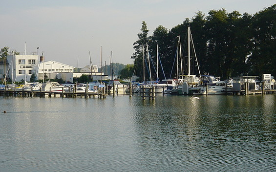 Hafen in Goyatz mit Wassertankstelle, Foto: TEG