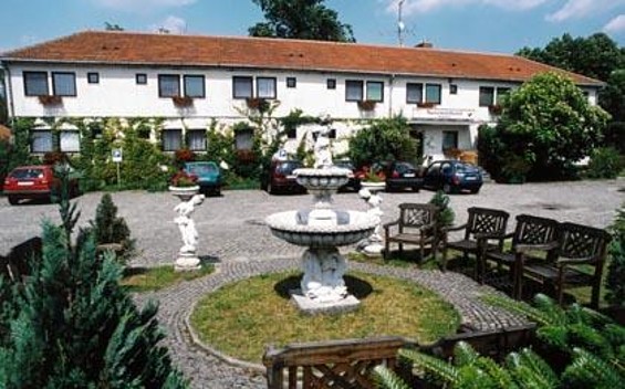 Aussenansicht Hotel Garni