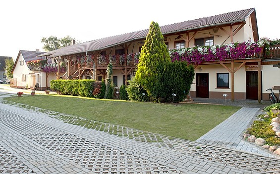 Pension & Wellness am Storchennest