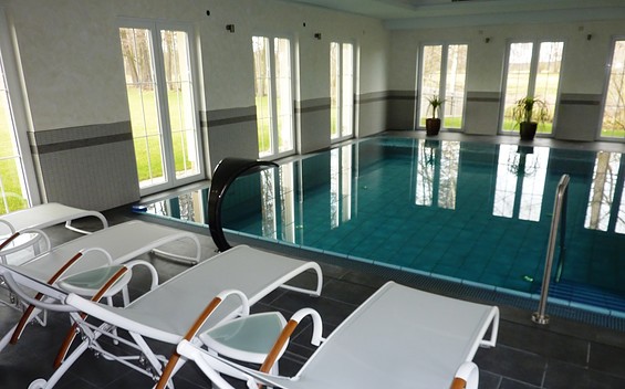 "Schrebenza" Schwimmbad