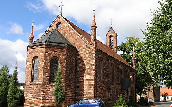 Kirche Groß Lindow, Foto: Carola Zenker
