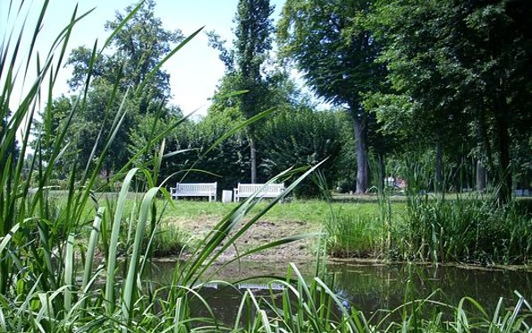 Im Schlosspark Meyenburg