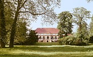 Schlosspark rund um das Schloss Caputh, Foto: Schwielowsee Tourismus