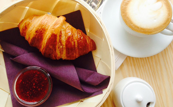 Frühstück mit Croissant, Foto: Katrin Wagner