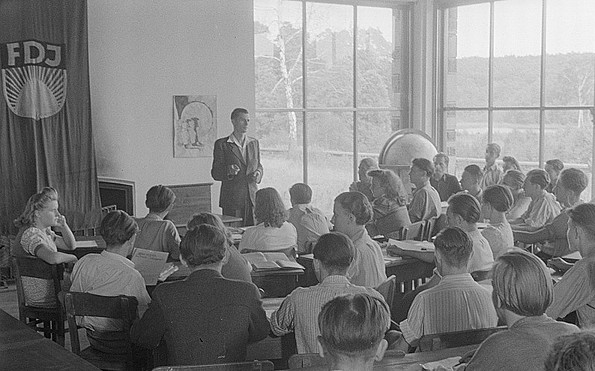 FDJ-Hochschule am Bogensee November 1948, Foto: Abraham Pisarek
