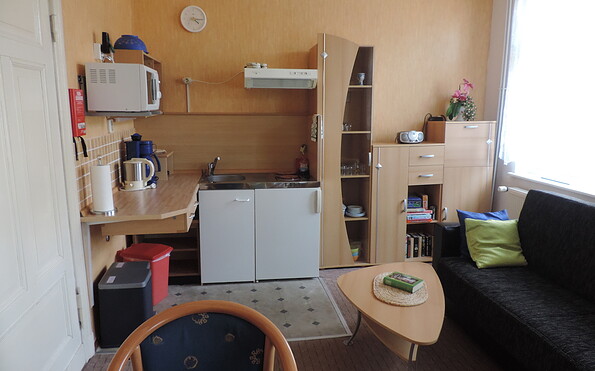 Wohnzimmer mit Küchenzeile
