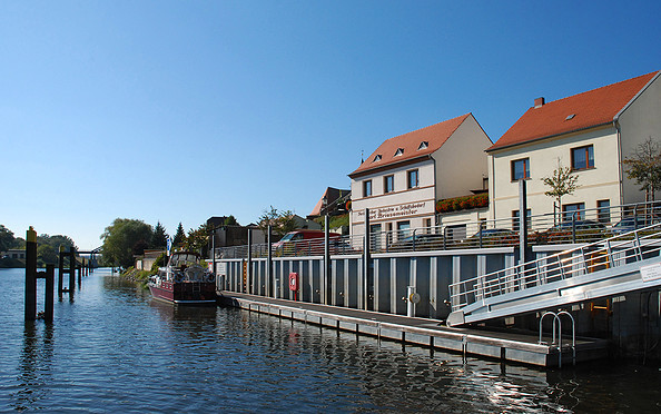 Anlegestelle Bollwerk - im Oder-Spree-Kanal kurz vor der Odermündung, Foto: Christin Drühl