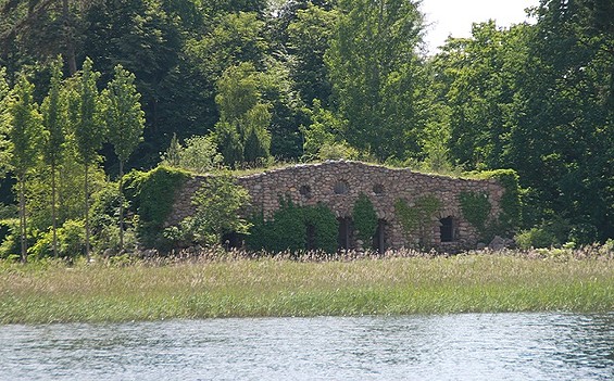 With Prince Henry through the Castle Grounds