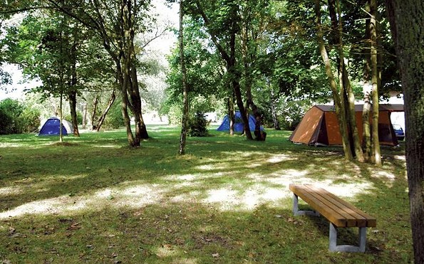 Romantischer Campingplatz mit Blick auf die Havel
