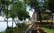 Schloss Schänke - Terrasse, Foto: Tourismusverband Havelland