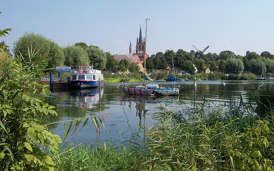ENGLISCH - Werder (Havel) im Sommer (1920 x 1200 px), Foto: Yvonne Schmiele