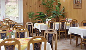 Blick in den Gastraum, Foto: Café & Restaurant "Seeblick", Liane Haferkorn