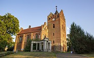 Dorfkirche in Linum, Foto: ScottyScout