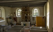 Blick auf den Altar der Kirche Dorf Zechlin, Foto: ScottyScout