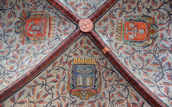 Wappen im Gewölbe des Rathauses, Foto: TMB-Fotoarchiv/ScottyScout