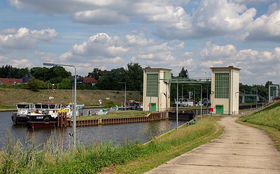 Blick auf die Schleuse Hohensaaten Ost, Hohensaaten, Foto: ScottyScout