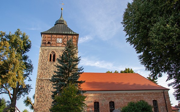 Immanuelkirche, Gross Schoenebeck, Foto: ScottyScout