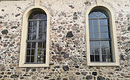 Die für den Fläming charakteristische Fassade aus Feldsteinen, Foto: Tourismusverband Fläming e.V.