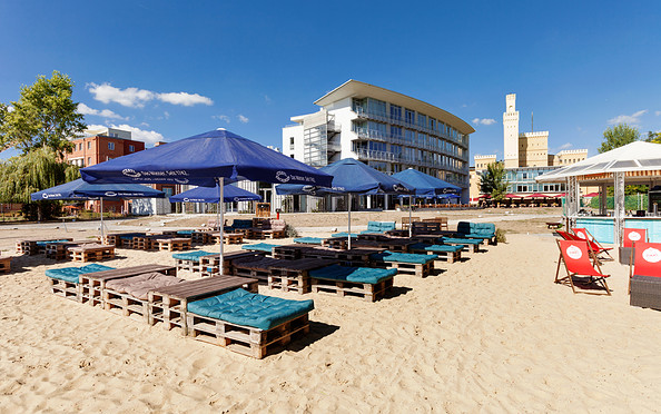 Strandbar vom arcona Hotel am Havelufer (c) arcona Hotels &amp; Resorts