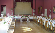 Der Saal vorbereitet für eine Hochzeitsfeier, Foto: Zum Seddiner See