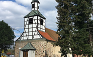 Haupteingang der Dorfkirche Blankenfelde, Foto: Tourismusverband Fläming e.V.