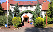 Der Eingangsbereich des &quot;Hotel am Wald&quot;, Foto: Hotel am Wald