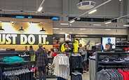 Blick in einen Laden, Foto: SJ International Outlet Management GmbH
