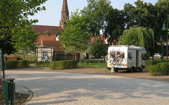 Wohnmobilstellplatz auf der Dömnitzinsel