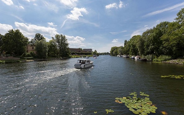 Mit dem Boot unterwegs in Brandenburg an der Havel, Foto: TMB-Fotoarchiv/Steffen Lehmann