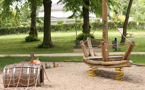 Spielplatz am Siegertplatz in Zeuthen, Foto: Tourismusverband Dahme-Seen e.V. / Pauline Kaiser