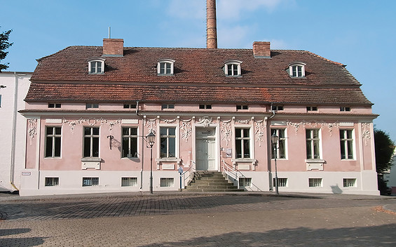 Lendelhaus & Historische Saftfabrik – Apartments