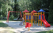 Spielplatz an der Strandwiese Wolziger See, Foto: Tourismusverband Dahme-Seen e.V. / Pauline Kaiser