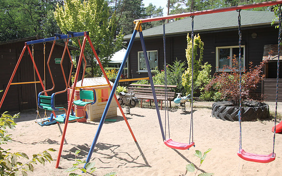 Spielplatz im Waldrestaurant "Tiefer See" Prieros, Foto: Tourismusverband Dahme-Seen e.V. / Pauline Kaiser