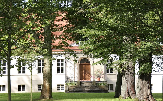 Schlosspark Diedersdorf (manor house and park)