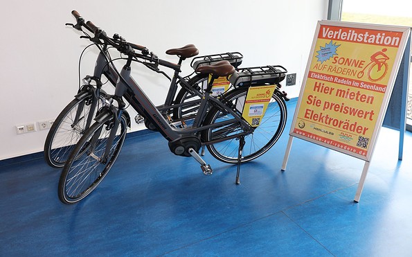 e-Bike Verleih Flugplatz Strausberg, Foto: Stadt- und Touristinformation Strausberg