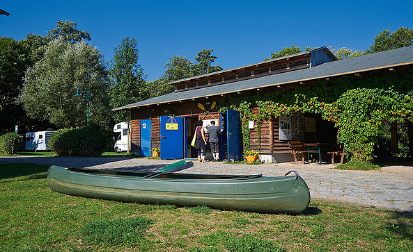 Wohnmobilstellplatz Am Wasserwanderrastplatz In Finowfurt