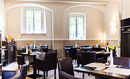 Von Bora - Moderne Küche in historischen Räumen, Foto: Albrechtshof Hotel Betriebs GmbH
