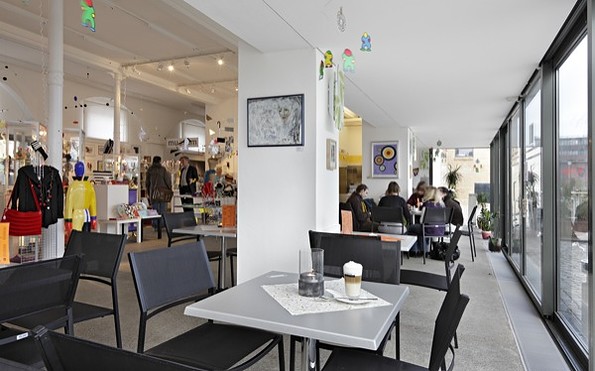 Shop and Café in the FLUXUS+, photo: museum FLUXUS+