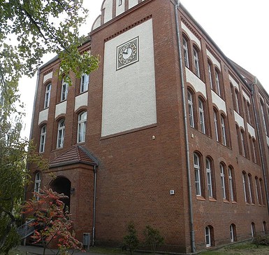 Bernauer Strasse Community School