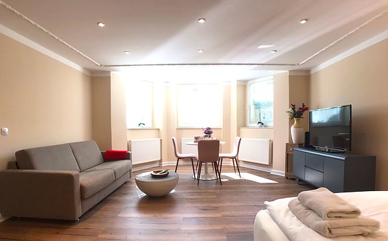 Amaroo - Apartments Potsdam "Alexandrowka"