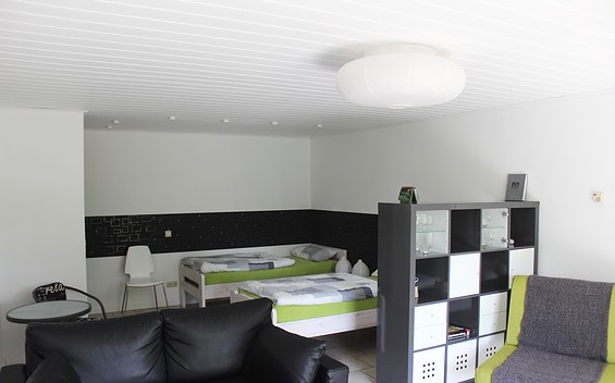 Wohnbereich der Ferienwohnung Eberswalde, Foto: Rosemarie Kracheel