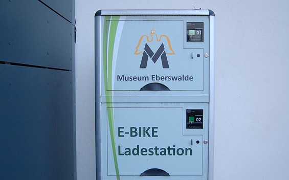 E-Bike Ladestation Museum Eberswalde, Foto: Stadt Eberswalde