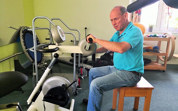Trainingsgerät für Rollstuhlfahrer im MIWE Gesundheitszentrum, Foto: Marcus Heberle