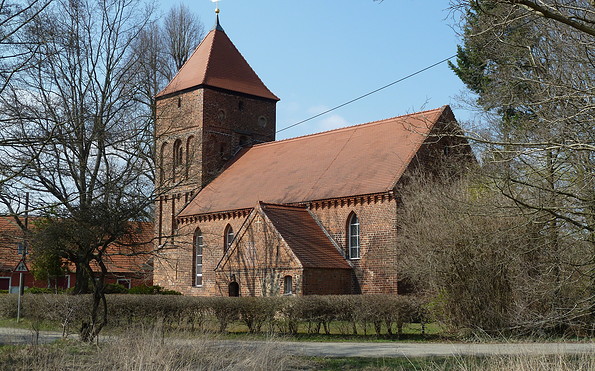 Martinskirche in Madlow (Foto: Ingrid Schmeißer)