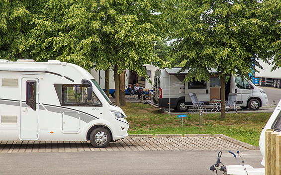 Lagune Cottbus: Caravanstellplatz, Foto: Lagune Cottbus