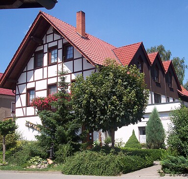 Bieligkhof und Weingut Leonhardt Farm and Winery