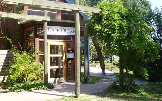 KIEZ Bollmannsruh Café Eingang, Foto: KIEZ Bollmannsruh