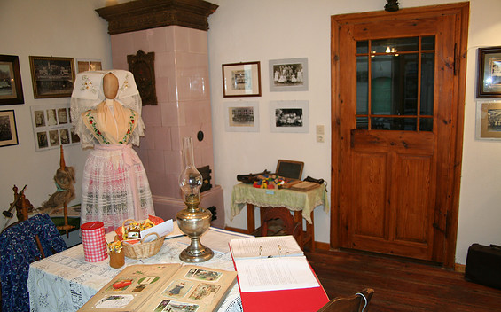 Ausstellung im Heimatmuseum Tauer, Foto: Amt Peitz